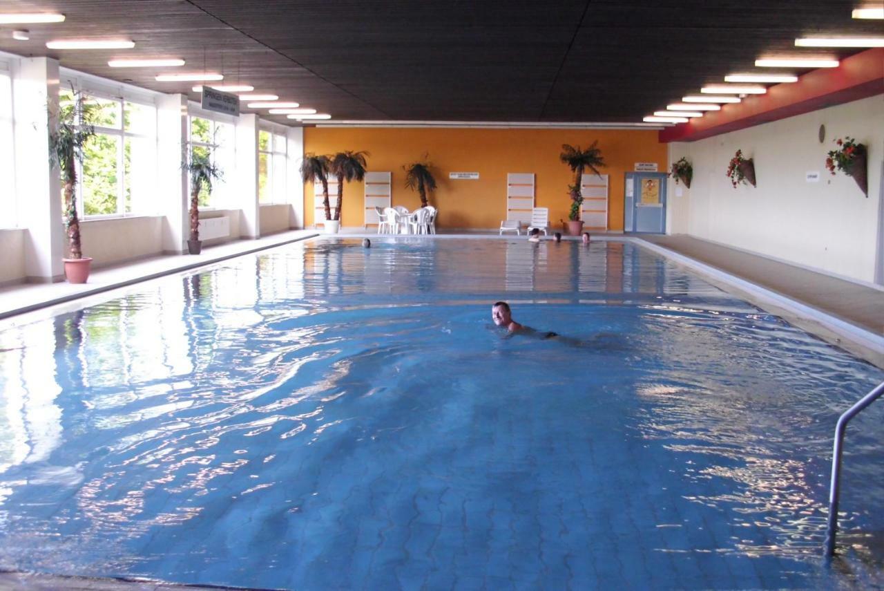 Ferienwohnung "Rodelnde Geiss" Mit Schwimmbad Braunlage Esterno foto
